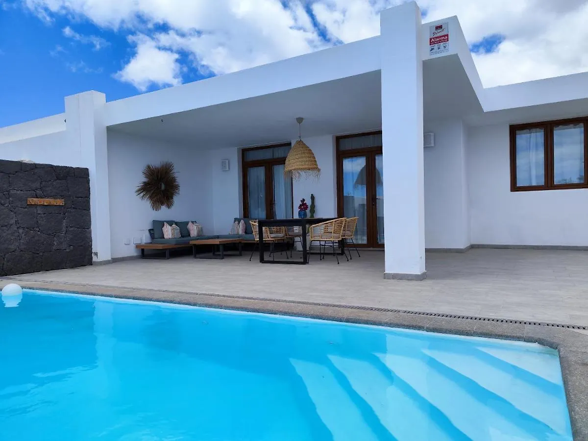 Villa Chinchorro Playa Blanca